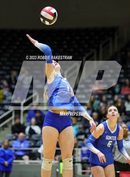 Thumbnail 2 in Gunter vs. Bushland (UIL 3A Volleyball Final) photogallery.
