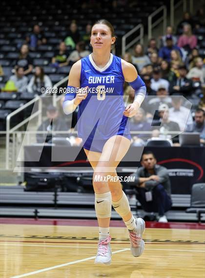 Thumbnail 1 in Gunter vs. Bushland (UIL 3A Volleyball Final) photogallery.