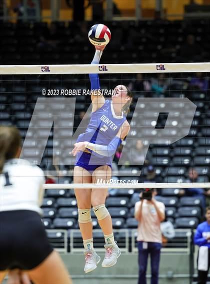 Thumbnail 1 in Gunter vs. Bushland (UIL 3A Volleyball Final) photogallery.