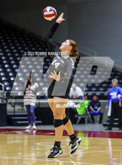 Thumbnail 3 in Gunter vs. Bushland (UIL 3A Volleyball Final) photogallery.