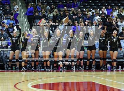 Thumbnail 3 in Gunter vs. Bushland (UIL 3A Volleyball Final) photogallery.