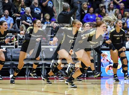 Thumbnail 1 in Gunter vs. Bushland (UIL 3A Volleyball Final) photogallery.