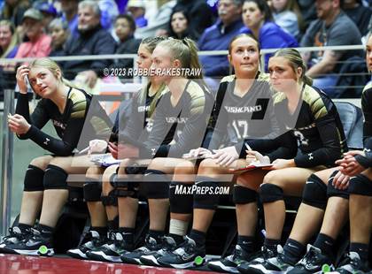 Thumbnail 1 in Gunter vs. Bushland (UIL 3A Volleyball Final) photogallery.