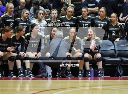 Thumbnail 1 in Gunter vs. Bushland (UIL 3A Volleyball Final) photogallery.