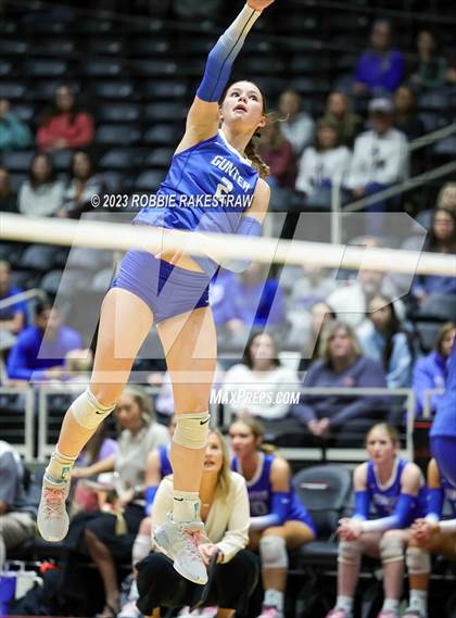 Thumbnail 1 in Gunter vs. Bushland (UIL 3A Volleyball Final) photogallery.