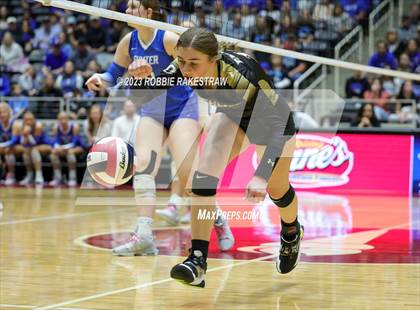 Thumbnail 2 in Gunter vs. Bushland (UIL 3A Volleyball Final) photogallery.