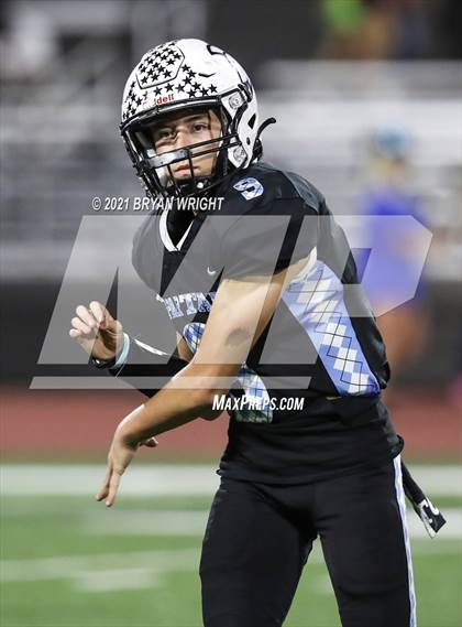 Thumbnail 1 in Yorba Linda @ Villa Park photogallery.