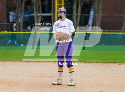 Thumbnail 2 in Northside vs. Jones County photogallery.