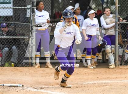 Thumbnail 2 in Northside vs. Jones County photogallery.