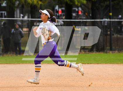 Thumbnail 3 in Northside vs. Jones County photogallery.