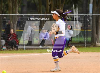 Thumbnail 2 in Northside vs. Jones County photogallery.