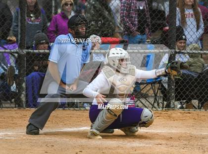 Thumbnail 3 in Northside vs. Jones County photogallery.
