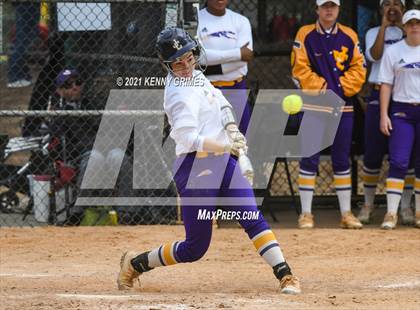 Thumbnail 1 in Northside vs. Jones County photogallery.