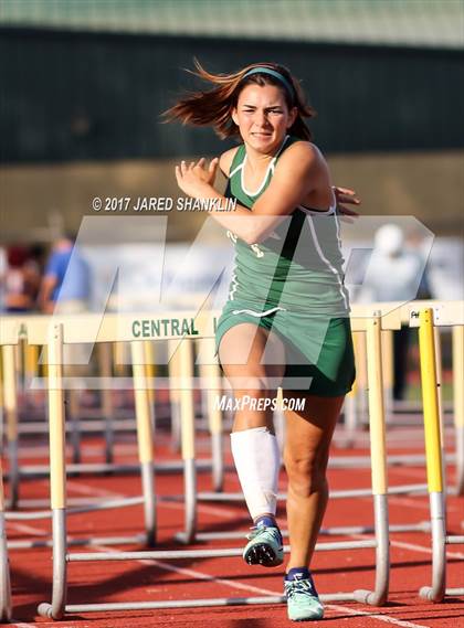 Thumbnail 3 in Lafourche Parish Meet photogallery.