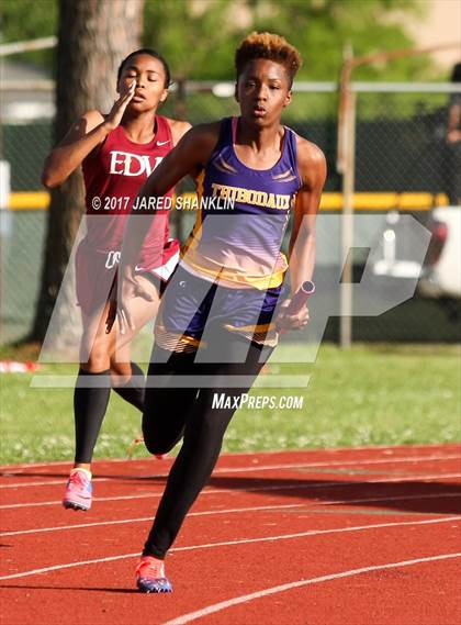 Thumbnail 3 in Lafourche Parish Meet photogallery.