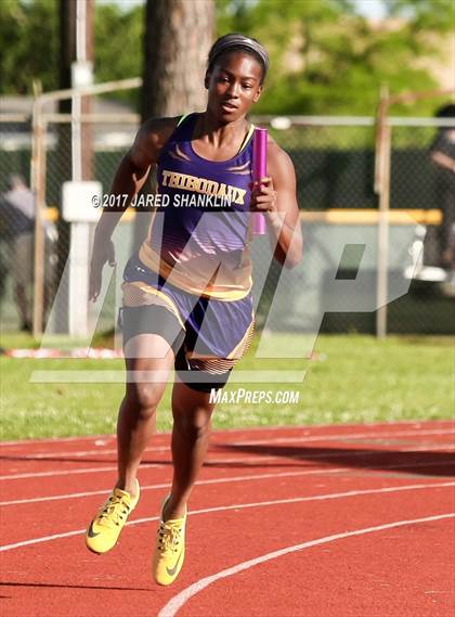 Thumbnail 2 in Lafourche Parish Meet photogallery.