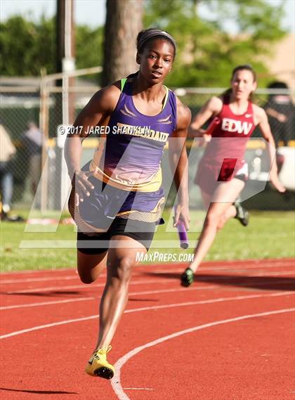 Thumbnail 2 in Lafourche Parish Meet photogallery.