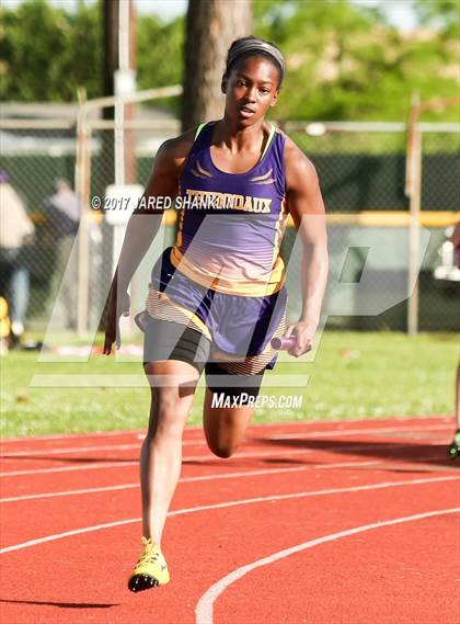 Thumbnail 3 in Lafourche Parish Meet photogallery.