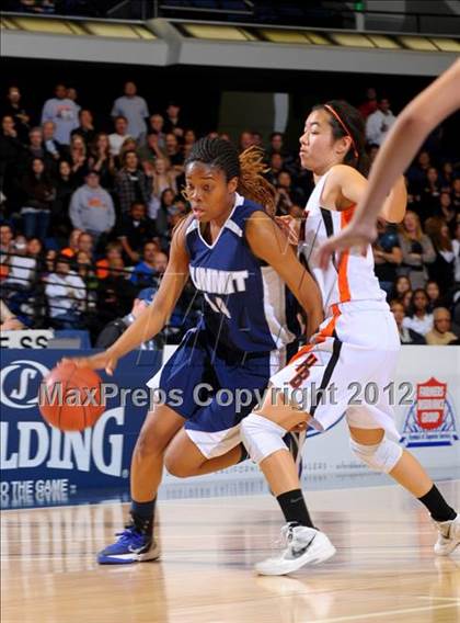 Thumbnail 2 in Huntington Beach vs. Summit (CIF SS D1A Final) photogallery.