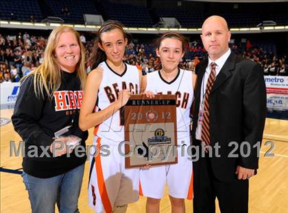 Thumbnail 1 in Huntington Beach vs. Summit (CIF SS D1A Final) photogallery.