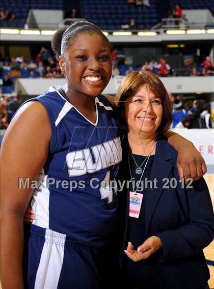 Thumbnail 3 in Huntington Beach vs. Summit (CIF SS D1A Final) photogallery.
