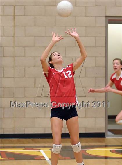 Thumbnail 3 in Campolindo vs. Oak Ridge (Super 8 Invitational) photogallery.