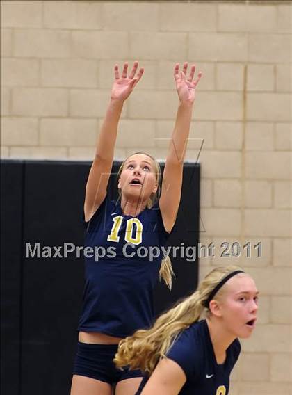 Thumbnail 2 in Campolindo vs. Oak Ridge (Super 8 Invitational) photogallery.