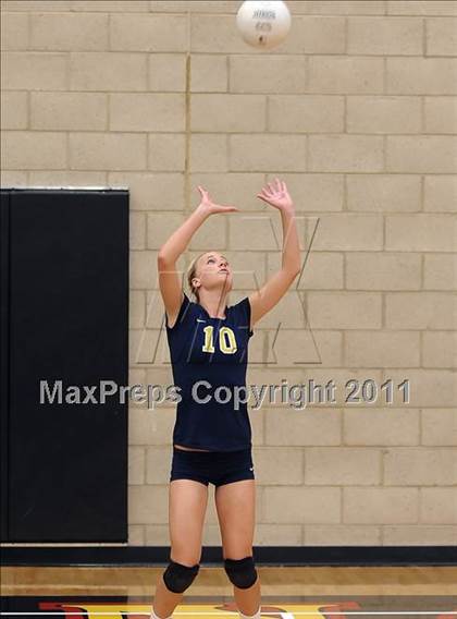 Thumbnail 2 in Campolindo vs. Oak Ridge (Super 8 Invitational) photogallery.
