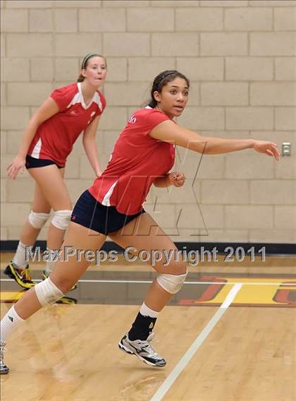 Thumbnail 3 in Campolindo vs. Oak Ridge (Super 8 Invitational) photogallery.