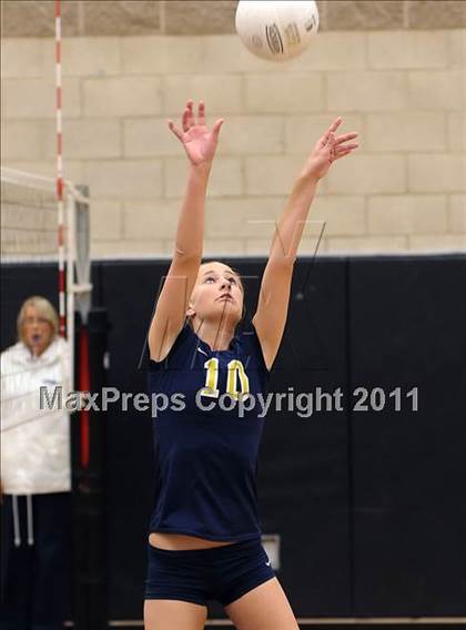 Thumbnail 2 in Campolindo vs. Oak Ridge (Super 8 Invitational) photogallery.