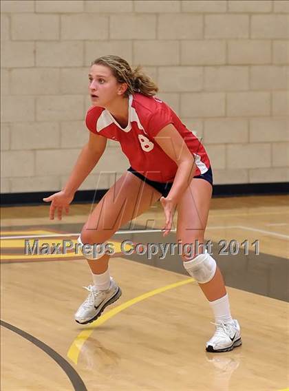 Thumbnail 2 in Campolindo vs. Oak Ridge (Super 8 Invitational) photogallery.