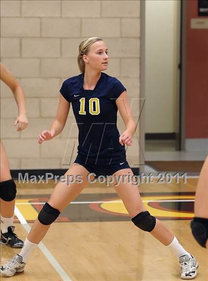 Thumbnail 3 in Campolindo vs. Oak Ridge (Super 8 Invitational) photogallery.