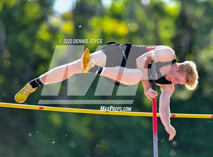 Thumbnail 3 in NYSPHSAA Section V State Qualifier Meet photogallery.