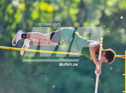 Thumbnail 2 in NYSPHSAA Section V State Qualifier Meet photogallery.