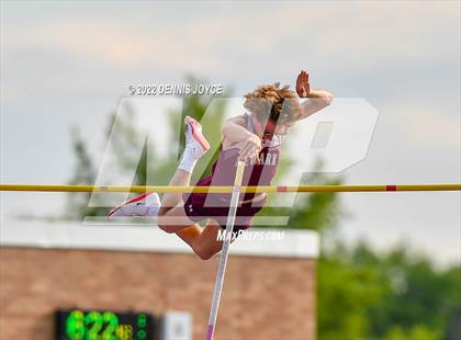 Thumbnail 3 in NYSPHSAA Section V State Qualifier Meet photogallery.