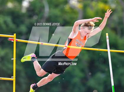 Thumbnail 2 in NYSPHSAA Section V State Qualifier Meet photogallery.