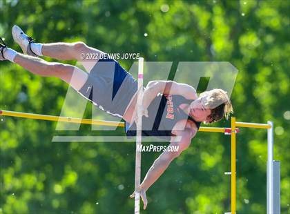 Thumbnail 3 in NYSPHSAA Section V State Qualifier Meet photogallery.