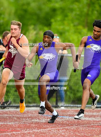 Thumbnail 2 in NYSPHSAA Section V State Qualifier Meet photogallery.
