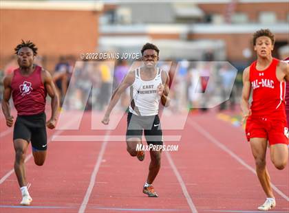 Thumbnail 1 in NYSPHSAA Section V State Qualifier Meet photogallery.
