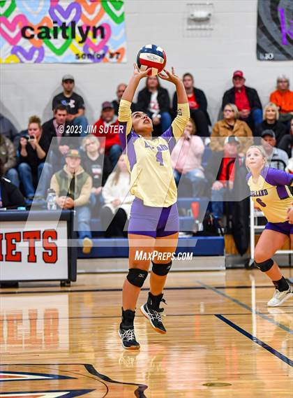 Thumbnail 1 in Burton vs Holland (UIL 2A Region IV Bi-District Playoff) photogallery.