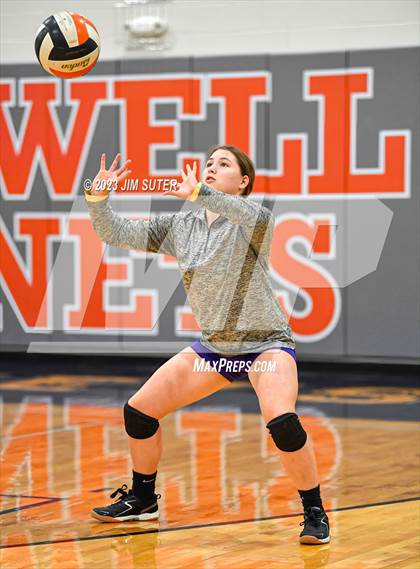Thumbnail 3 in Burton vs Holland (UIL 2A Region IV Bi-District Playoff) photogallery.