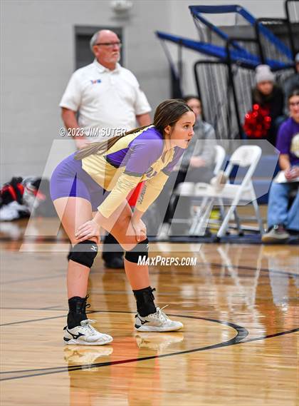Thumbnail 1 in Burton vs Holland (UIL 2A Region IV Bi-District Playoff) photogallery.