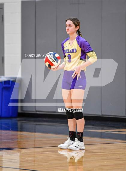 Thumbnail 1 in Burton vs Holland (UIL 2A Region IV Bi-District Playoff) photogallery.