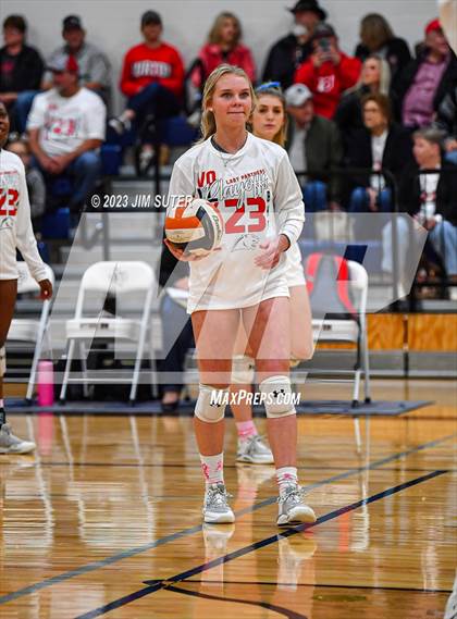Thumbnail 1 in Burton vs Holland (UIL 2A Region IV Bi-District Playoff) photogallery.