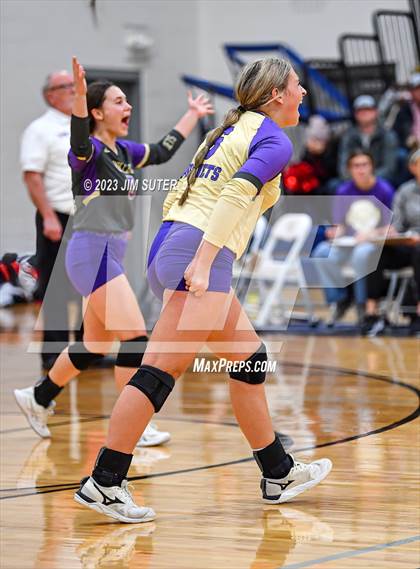 Thumbnail 3 in Burton vs Holland (UIL 2A Region IV Bi-District Playoff) photogallery.