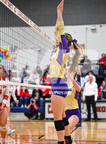 Thumbnail 1 in Burton vs Holland (UIL 2A Region IV Bi-District Playoff) photogallery.