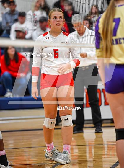 Thumbnail 2 in Burton vs Holland (UIL 2A Region IV Bi-District Playoff) photogallery.
