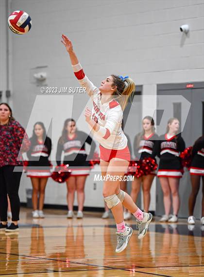 Thumbnail 1 in Burton vs Holland (UIL 2A Region IV Bi-District Playoff) photogallery.
