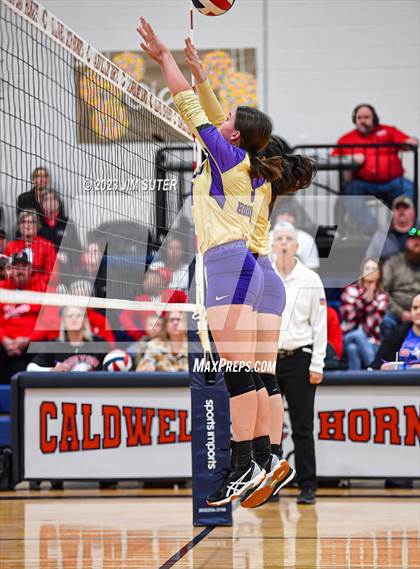 Thumbnail 1 in Burton vs Holland (UIL 2A Region IV Bi-District Playoff) photogallery.