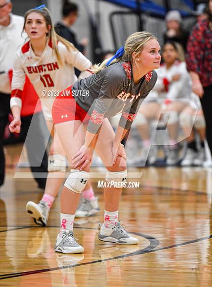 Thumbnail 1 in Burton vs Holland (UIL 2A Region IV Bi-District Playoff) photogallery.